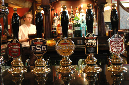 http://www.realbeer.com/edu/uk/images/uk-fullerspub.jpg